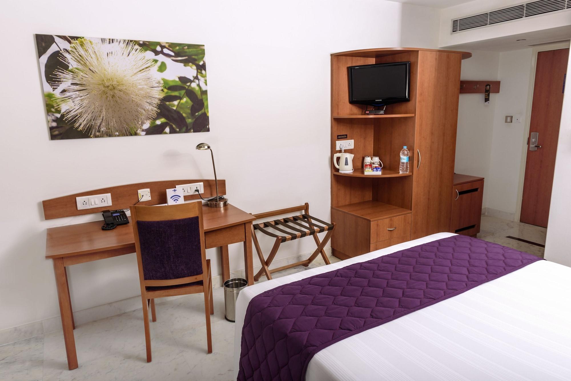Caspia Hotel New Delhi Kültér fotó