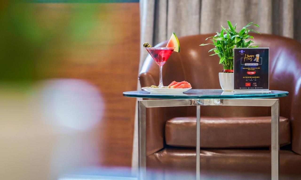 Caspia Hotel New Delhi Kültér fotó