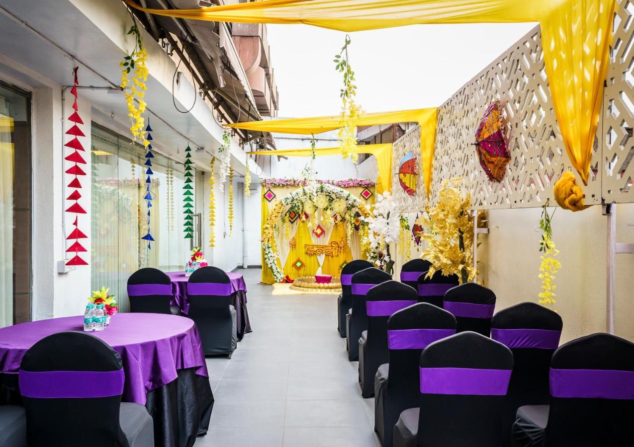 Caspia Hotel New Delhi Kültér fotó